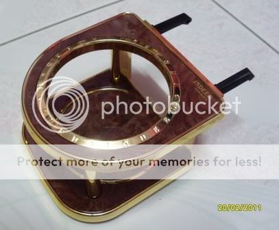 http://i618.photobucket.com/albums/tt261/epulnani/22110219CuphoderLuxuryCarmateIndeedGoldS.jpg