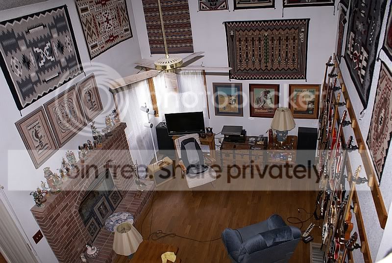 Schrank oder Vitrine für mehrere Gitarren? | Seite 3 | Musiker-Board