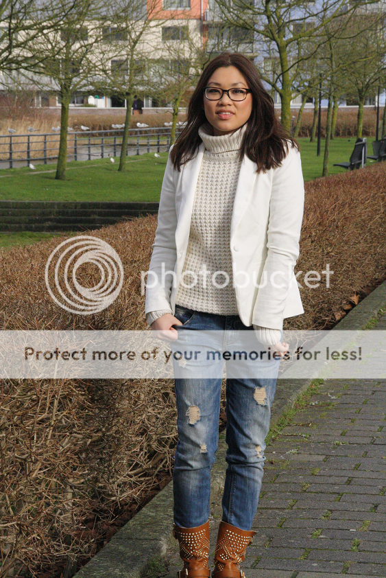 photo cyliaaaacom-workoutfit3.png