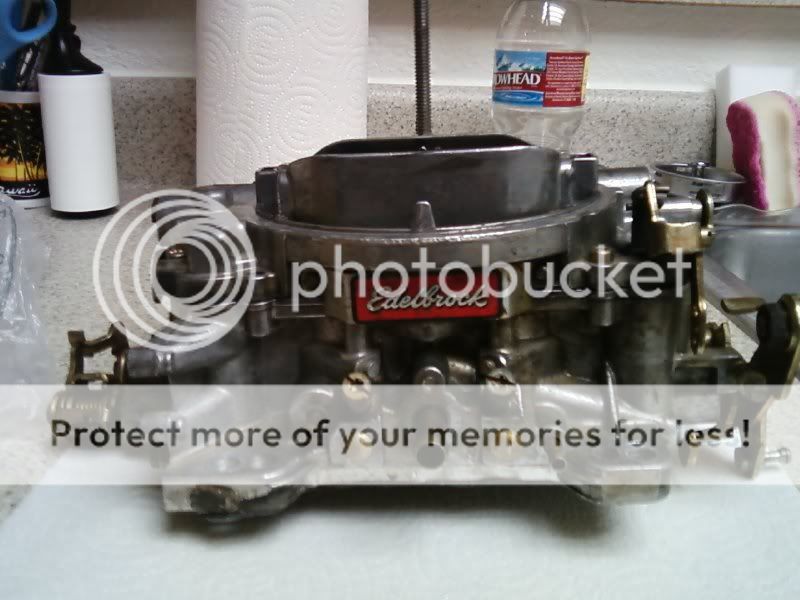 Edelbrock 4 Barrel Carb Pirate 4x4